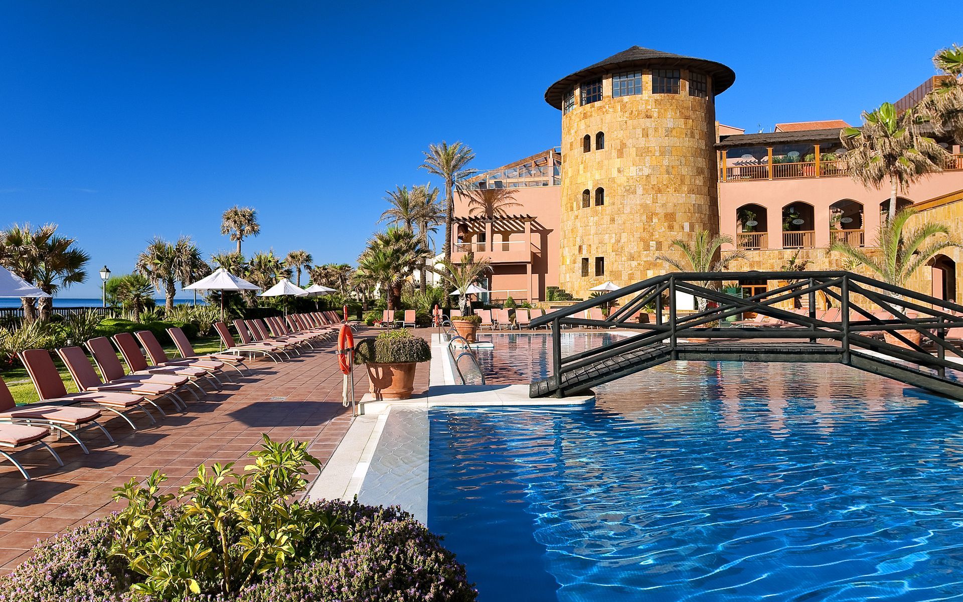 Elba Estepona Gran Hotel & Thalasso Spa Exterior photo